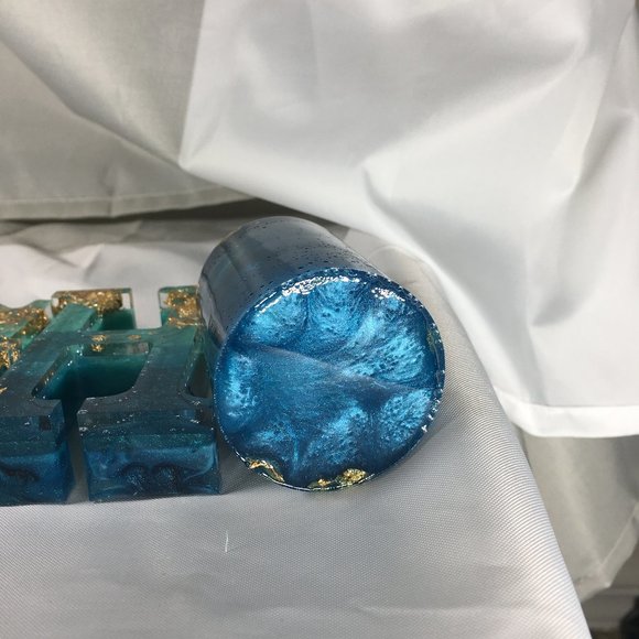 Resin Laugh Sign with 2 Votive Candle Holders - Picture 7 of 14